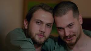 Pin By Cagatay On Turkish Series Cagatay Ulusoy Turkish Actors Actors