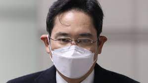 먼저 이재용 부회장의 구속부터 사면 논란이. ì´ìž¬ìš© ì‚¬ë©´ ì—¬ë¡  ì°¬ì„± 64 ë°˜ëŒ€ 27 ì¡°ì„ ì¼ë³´