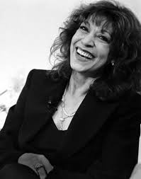 Fallece Cristina Pacheco,