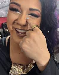 Hello my fans , hope you all are good 🥰