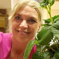 Marie Kallstrom's Instagram, Twitter & Facebook