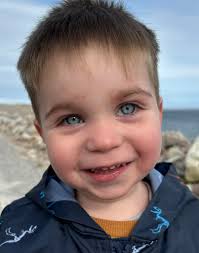 Good morning from newfoundland! My sons eyes! They are the most beautiful  eyes I ever saw!🩵