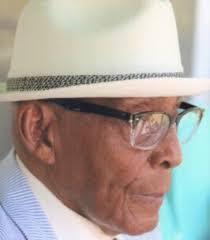 Elliot Bonner's Instagram, Twitter & Facebook