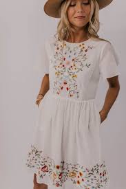 Womens Wholesale Apparel Floral Embroidery Dress Simple Spring 2019 Outfit Ideas Modest Dress Ou Dress Clothes For Women Embroidery Dress Wholesale Clothing