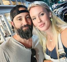 Lacey Hester's Instagram, Twitter & Facebook