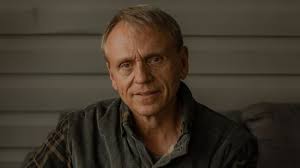 Wally Daudrich propose, en plaisantant, de lutter contre l'itinérance avec  des ours