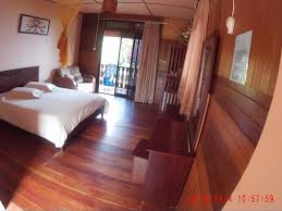 Offering accomodations (kampung style), snorkelling. Salang Sayang Resort Tempat Penginapan Di Pulau Tioman Tempat Menarik