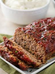 I usually like to bake meatloaf free form but the loaf pan helped make the perfect sized slices. How Long Do I Bake A 3lb Meatloaf