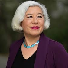 Amy Hille's Instagram, Twitter & Facebook