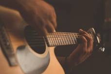 Live Music @ Carboni's Ristorante — Discover Winters