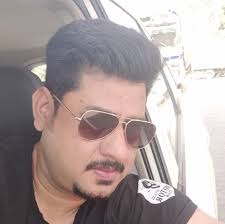 A highly emotional moment unfolded in Bigg Boss 19 when music composer  Amaal Mallik's father had to step in and apologize for his son's behavior.  Addressing the situation, he humbly said, “Please