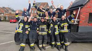 🥳🥳Le carnaval de Wavre! 🥳🥳 Avec la presence de l'amicale des pompiers  de Wavre!🥳🥳