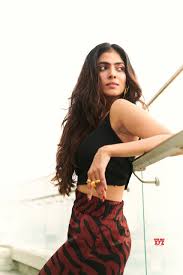 One day, mohanan accompanied her father to shoot for fairness cream. Actress Malavika Mohanan Surely Knows How To Turn Heads With Her Personal Style Hd Stills Social News Xyz