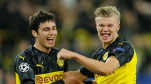 This is a list of association footballers who have received a winner's medal for playing on a winning team in the uefa champions league (including under its former name the european cup). 6brmh89akep6em