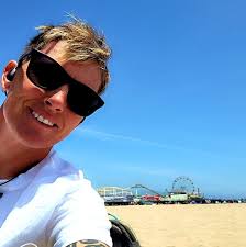 Injured baby bird in Clearwater area