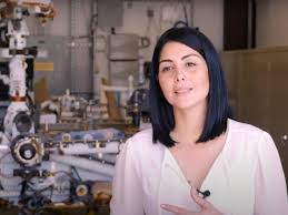 200+ people named diana trujillo living in the us. Diana Trujillo Lidera La Mision De La Nasa A Marte Antes Limpiaba Casas News Media