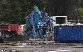 All news and updates on the highly anticipated fourth thor movie. Crew Are Spotted Dismantling The Thor Love And Thunder Set In Sydney S Centennial Park News Parrots