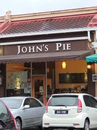 Foto van urban concept homestay kuching, kuching: Painted Lips John S Pie Jalan Song Kuching