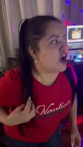 Darlin Martinez (@darlinmartinez25)