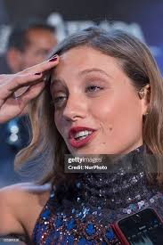 Michelle Jenner attends 'Atrapa La Bandera' premiere at Kinepoles... News  Photo