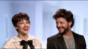 Álvaro morte est un acteur espagnol , né le 23 février 1975 à algésiras.il est principalement connu pour son rôle dans la série télévisée la casa de papel, dans laquelle il incarne el profesor (« le professeur ») 1 aussi appelé sergio marquina. La Casa De Papel S Alvaro Morte And Ursula Corbero Don T Know What Will Happen Next Youtube