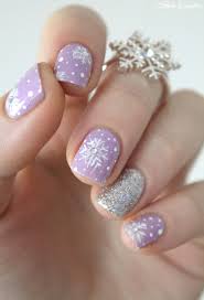 Nail art designs 2020 slayed acrylic nail inspiration compilation. Christmas 1 Premiers Flocons Holiday Nails Snowflake Nail Design Snowflake Nail Art