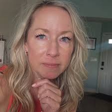 Erin Lanier (@coloursbyerin) • Instagram photos and videos