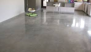 Pavimento In Cemento Per Interni Cerca Con Google House Flooring Concrete Stained Floors Concrete Floors
