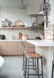 Cozinha Decorada 65 Modelos Com Fotos E Dicas De Decoracao Há muitos modelos adesivo para cozinha temático para você decorar sua casa, que com certeza vai sair da monotonia! cozinha decorada 65 modelos com fotos
