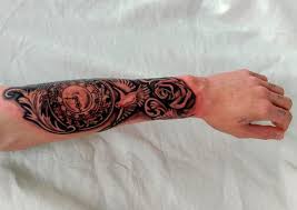 See a recent post on tumblr from @worldtattoogallery about tetovani. Tetovani Na Ruku Panske