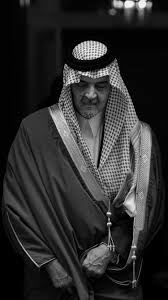 pin by sunset 07 on كلاسيكي photography poses for men saudi arabia culture king photo
