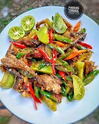 Cara memasak pindang deles bumbu iris+c.merah+b.pu. Pindang Tongkol Cabe Ijo Maknyus Kompasiana Com