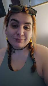 They really need to fix the achievement Laura's house training exercise  achievement not working:(