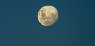The full moon is the lunar phase when the moon appears fully illuminated from earth's perspective. Why Is The Moon Bright Is Easter A Full Moon How Long Does A Full Moon Last Your Moon Questions Answered By An Astronomer