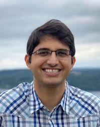 Aalborg Universitet Context-Aware Machine Learning-Based Beam Selection  With Multi-Panel Devices in the Presence of Self-Blockag