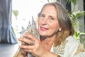 FOTOS: Eva Costa Santiago, Gran Dama del Carnaval de Las Palmas de Gran  Canaria 2024