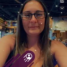 HOOD NEWS 75 🎥 A motorcyclist crashed off the Taylor Southgate Bridge into  the Ohio River around 8 PM. Crews are searching for his body. Witnesses say  he was driving erratically. Bystanders