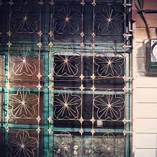 pin by falbanka on 鐵窗花 grill design architecture old container house