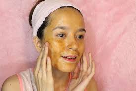 Sehingga bahan alami ini sangat cocok untuk dijadikan cara mengatasi kulit wajah kering yang sensitif. Girls Ini 7 Tips Merawat Kulit Kering Sensitif Bersisik Dan Gatal