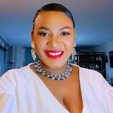 Bernadette Sims's Instagram, Twitter & Facebook