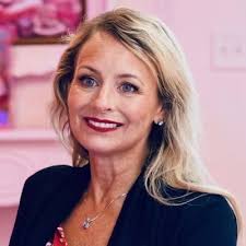 Becky Champlin🌱 (@BeckyChamplin)