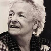 Barbara Pariseau's Instagram, Twitter & Facebook