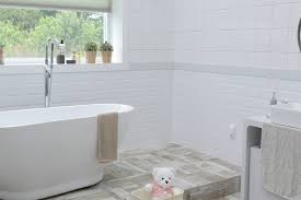 It should bring comfort and pleasure to your existence and need to welcome your daily necessities in style and personality. Gardinen Fur Das Badezimmer Tipps Und Hinweise Wohnkultur