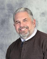 Warrenton names Frank Cassidy its permanent town manager