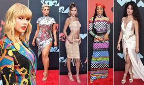 Wandavision, the disney+ marvel hit, collected four awards including best show at sunday's mtv movie & tv awards. Mtv Vma 2019 Taylor Swift Arrives Among Best And Worst Dressed Celebrities Express Co Uk