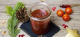Tomatenmarmelade Leckeres Rezept Fur Den Etwas Anderen Aufstrich Utopia De Tomatenmarmelade Tomatenmarmelade Rezepte Marmelade