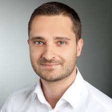 Vaata tema malereitingut, jälgi tema parimaid mänge ja kutsu ta mängima. David Rath In Der Personensuche Von Das Telefonbuch