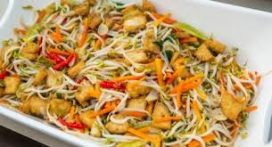 Telur tak hanya mudah didapat, tapi juga kaya nutrisi. Cara Membuat Orak Arik Toge Simple Tapi Rasa Istimewa Untuk Buka Puasa