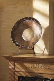 The bright, copper plated finish of these hammered chargers will add sparkle and shine to your entertaining. Set Of 2 Hammered Charger Plates Homebounddecor Com