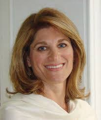 Erin Giblin's Instagram, Twitter & Facebook